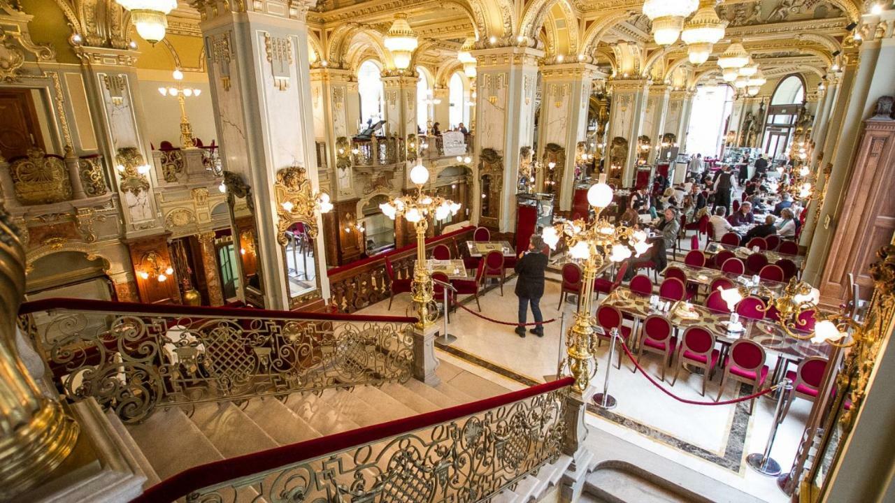 Andrassy Boulevard Budapeszt Zewnętrze zdjęcie